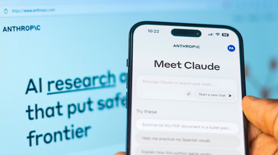 Pentagon naciska na Anthropic: czas znieść limity AI? 5 Model językowy Anthropic, Claude