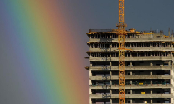 Deweloperzy patrzą w przyszłość z nadzieją, lecz ceny mieszkań pozostają stabilne