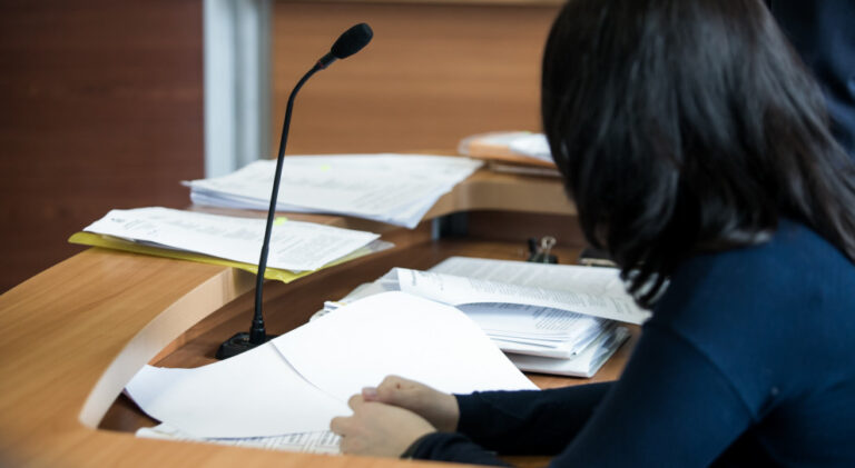 Nowa definicja mobbingu: dlaczego to za mało dla pracowników?