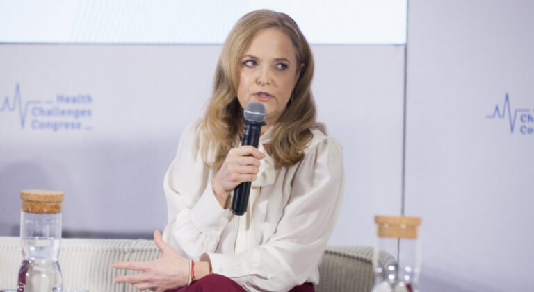 Limit zarobków lekarzy: czy branża medyczna potrzebuje zmian w finansach?