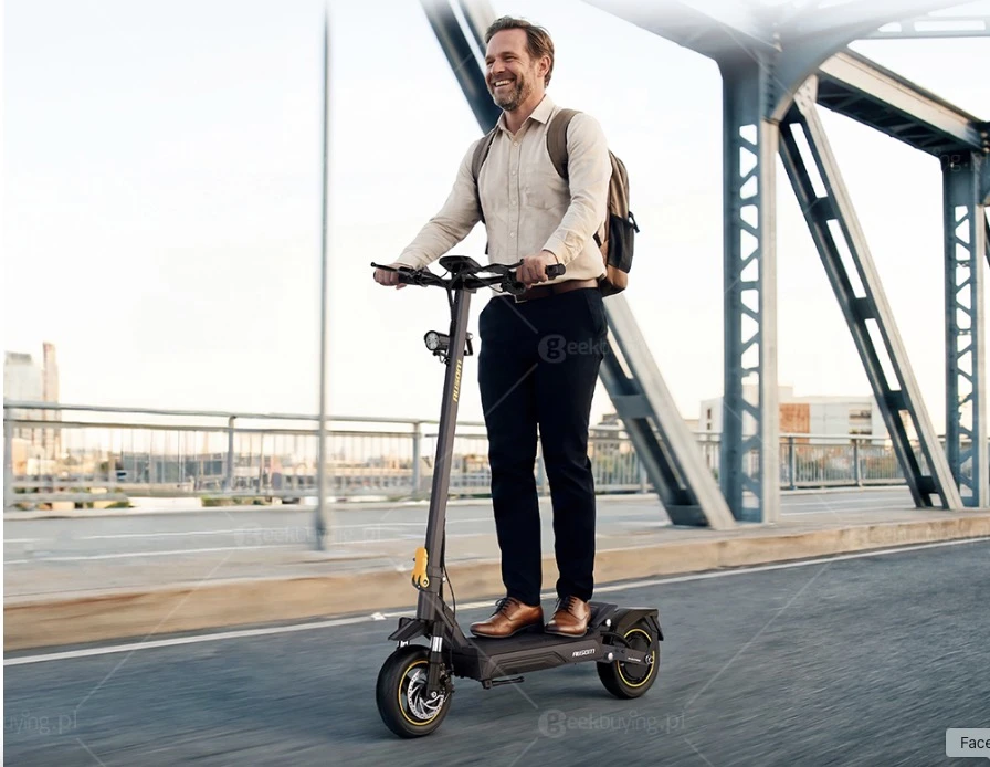 Odkryj Moc Elektrycznych Hulajn&oacute;g w Promocji na Geekbuying! 15