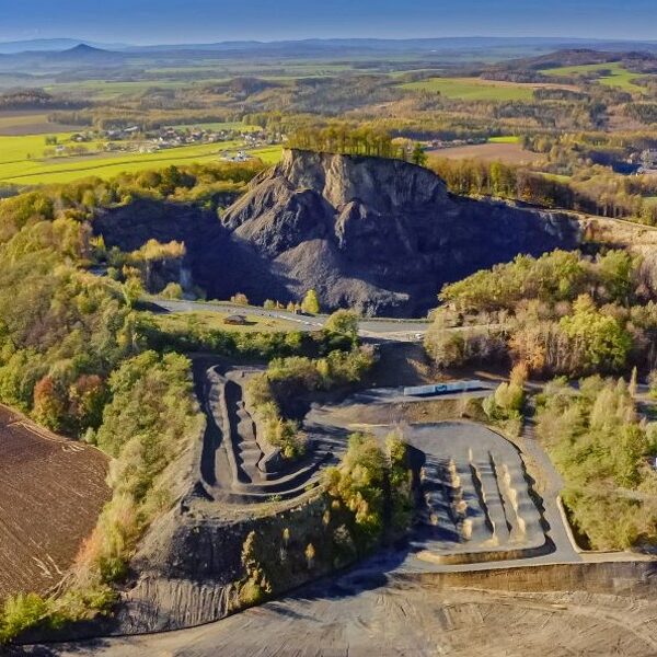 Główna 135 Zbuduj własną aplikację: Kreatywne możliwości, które Cię zaskoczą