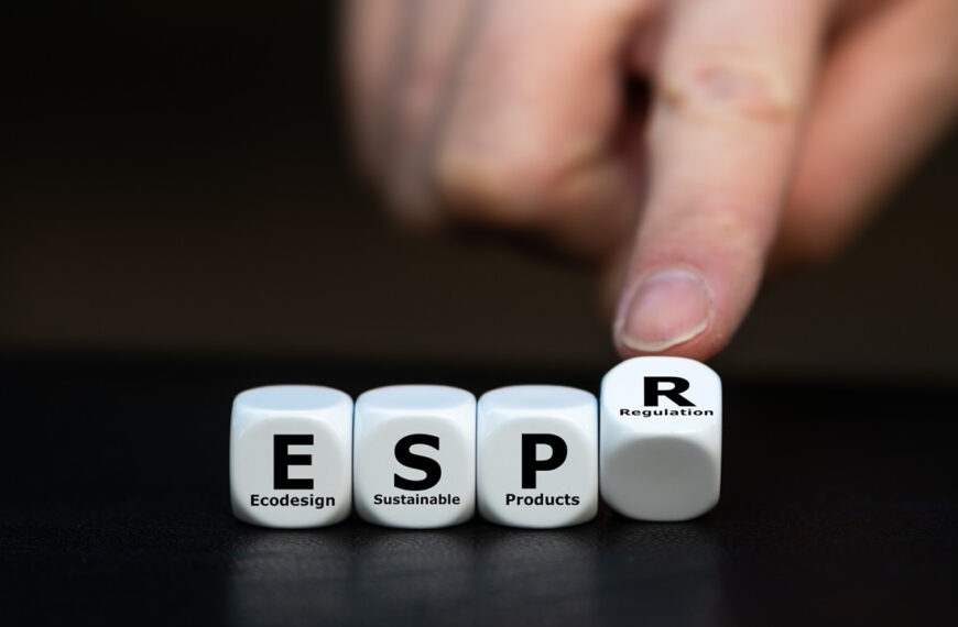 Główna 66 UE zakaże niszczenia niesprzedanej odzieży i obuwia od 2026 roku