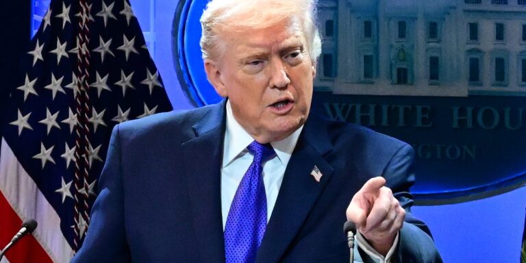 Oto najnowszy sondaż: Jak Amerykanie oceniają poparcie dla Trumpa?