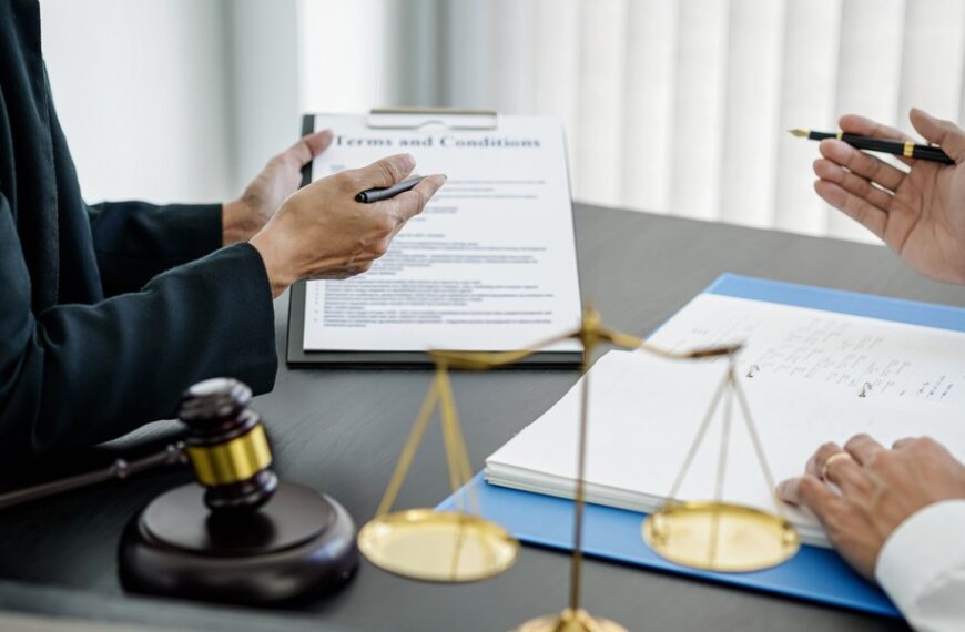 Kiedy niepewność rośnie: czy prawnik to Tw&oacute;j obecny priorytet?