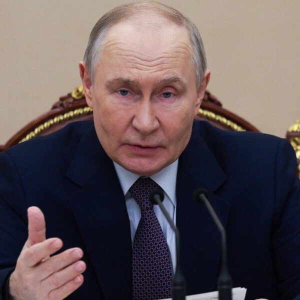 Putin otwiera Europie kurek z ropą.&hellip;