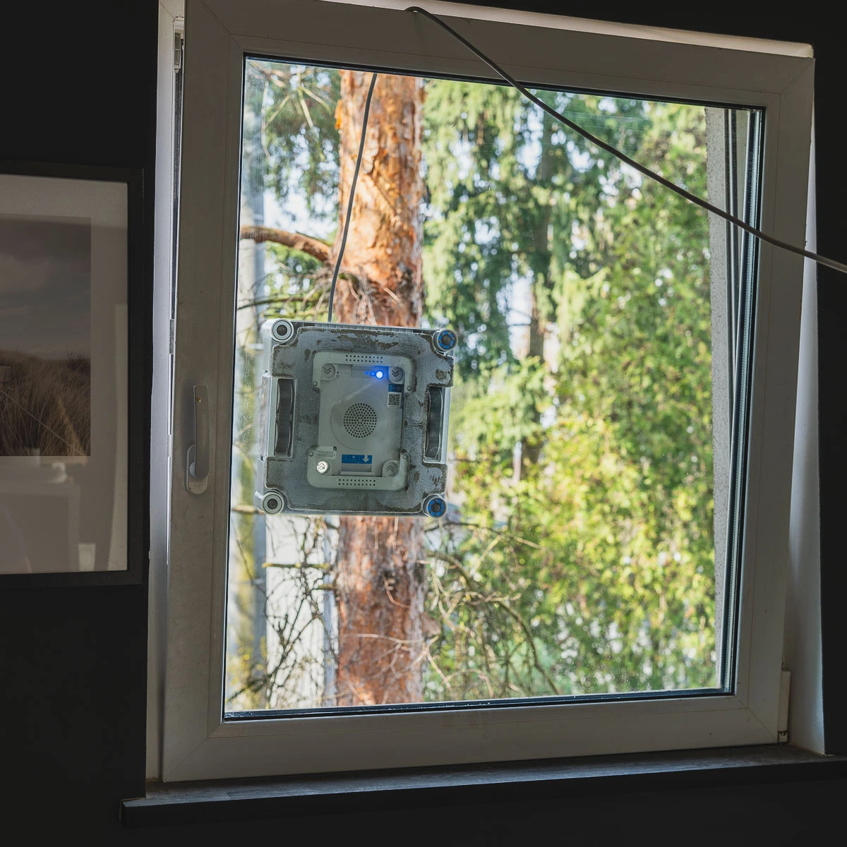 Inteligentny robot sprzątający zintegrowany z funkcją prania: rewolucja w domowej automatyzacji 25