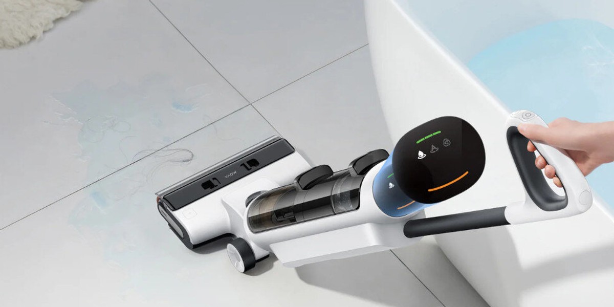 Promocja: odkurzacz pionowy, kt&oacute;ry mopuje, wykrywa brud i sam czyści wałek