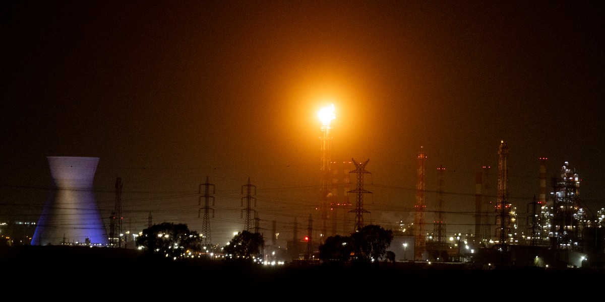 Rafineria w Hajfie: Iran zadaje kolejne ciosy. Kluczowa infrastruktura w ogniu 2 Rafineria w Hajfie po ataku Iranu