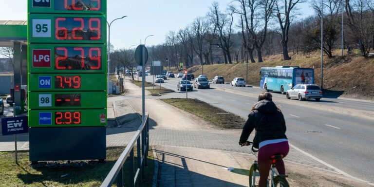 Podwyżki na stacjach benzynowych: czy rządowa ulga odciąży portfele kierowców?