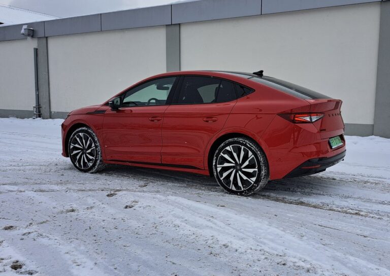 Skoda Enyaq Coupe 85: Odkryj zimową moc elektrycznego SUV-a w naszym teście