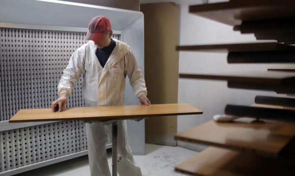 Meblarska branża tonie w długach: Zobacz, jak rosną zaległości finansowe