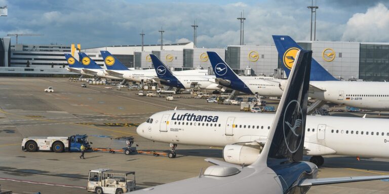 Nowy strajk w Lufthansie: Sprawdź, które loty nadal latają Nowy strajk w Lufthansie: Sprawdź, które loty nadal latają