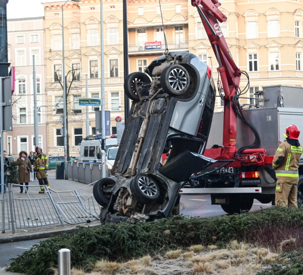 Policja zatrudnia tłumy kobiet &ndash; sprawdź, ile ich&hellip;