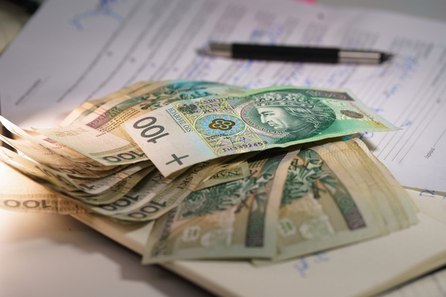 Agencja z 10 nieruchomościami po 500 tys. zł zapłaci ok. 65 zł za ofertę miesięcznie