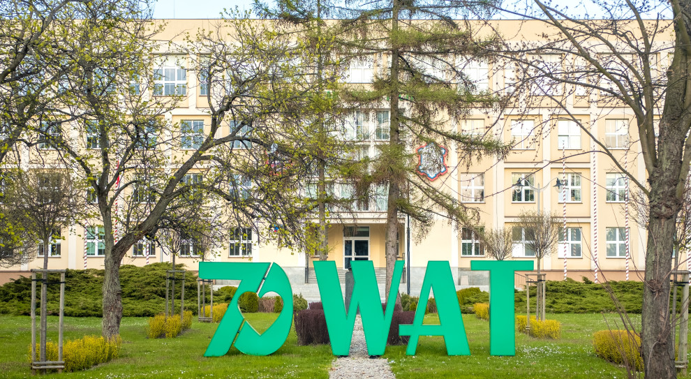 Uczelnia oferuje 6500 zł miesięcznie na start &ndash; sprawdź, jak zdobyć pieniądze na studia! 2