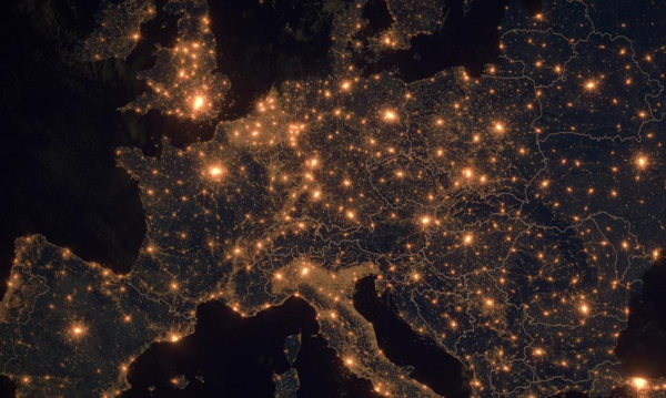 Dolnośląscy przedsiębiorcy zdobywają globalne rynki, podpisując milionowe kontrakty i planując dalszy rozwój.