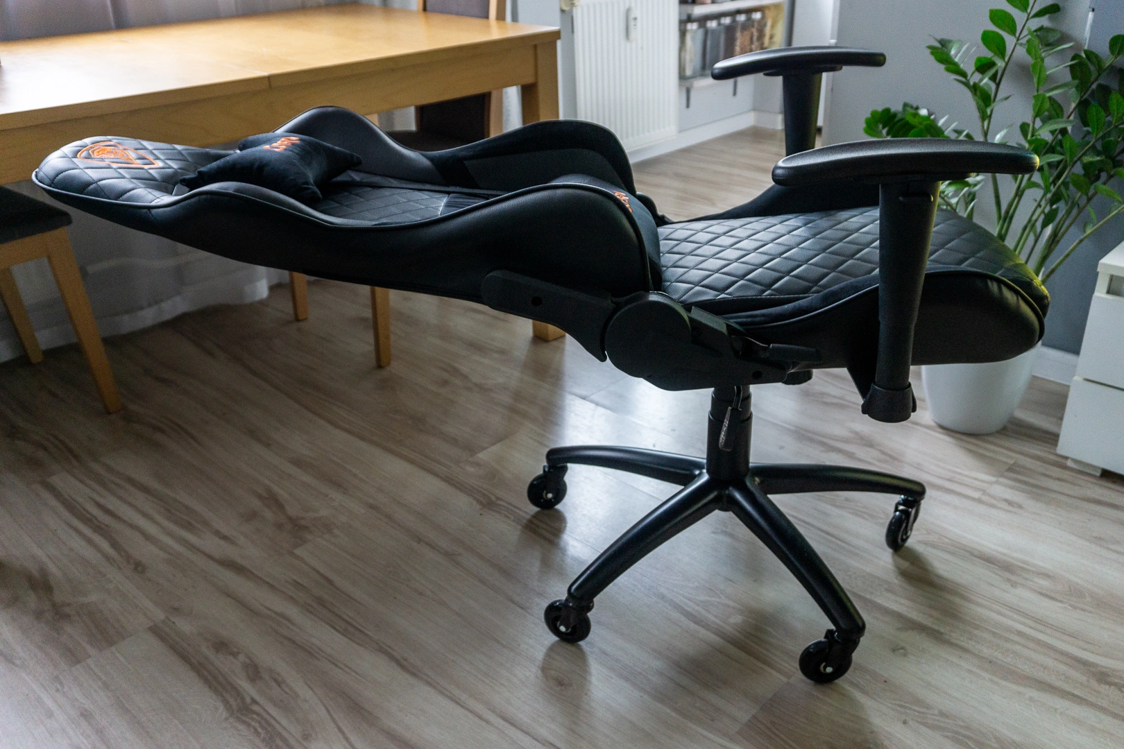 Draco Cobra: Fotel gamingowy do 450 zł z zaskakującą przewagą &ndash; nasz test ujawnia sekrety 20