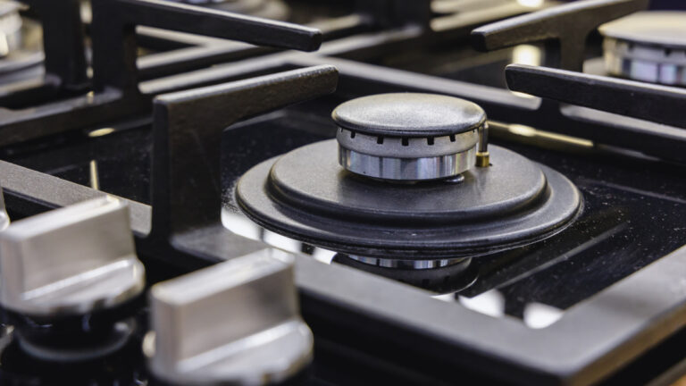 PGE rozwiewa obawy: Bezpieczeństwo dostaw gazu do Polski niezagrożone