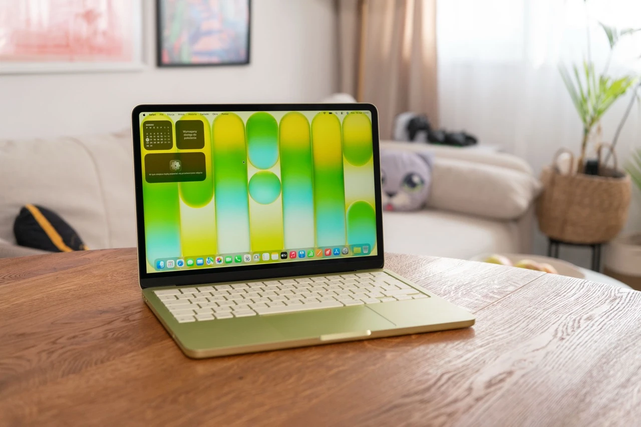 Windows 11 w ogniu krytyki: Makabryczne por&oacute;wnanie z MacBookiem Neo rozgrzewa sieć! 6