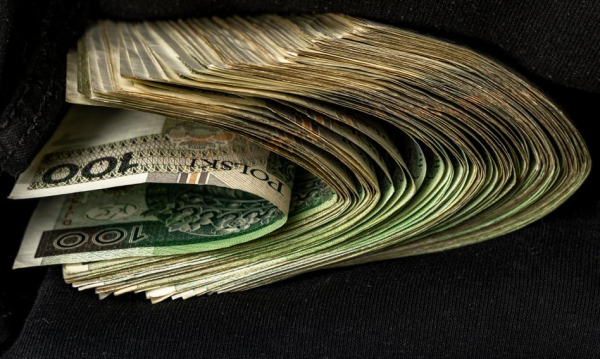 Główna 112 Eksperci: Oto dlaczego Polacy tak chętnie nadpłacają kredyty…