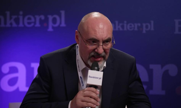 Zainwestuj mądrze: Jak Polacy wybierają między&hellip;