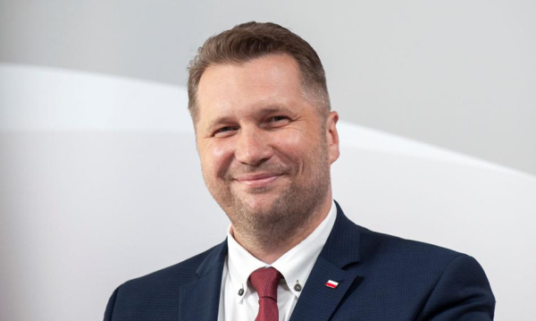 Czarnek pozyskał unijne fundusze na OZE. Oto szczeg&oacute;ły.