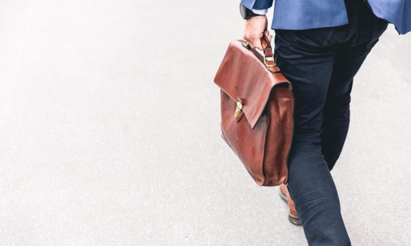 Zidentyfikuj i wyeliminuj nierzetelnych płatnik&oacute;w w swojej firmie