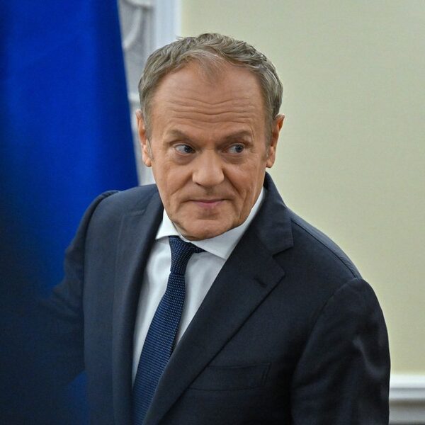 Polskie firmy państwowe rozwijają skrzydła dzięki lokalnym treściom: nowe wytyczne&hellip;