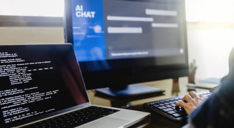 Jak zapobiec agresywnym reakcjom chatbotów – wyzwanie dla twórców AI