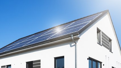 Nowe rozwiązanie dla fotowoltaiki w systemie net-billing. Dotyczy ponad 600 tys. Polak&oacute;w