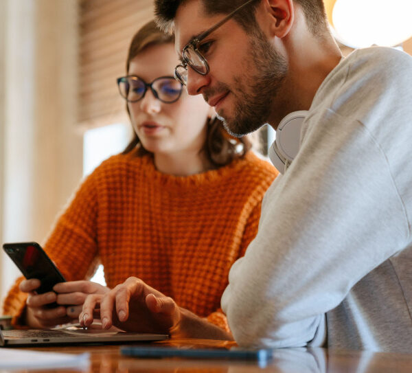 Kobiety i mężczyźni nier&oacute;wni: dlaczego Polska zostaje w&hellip;