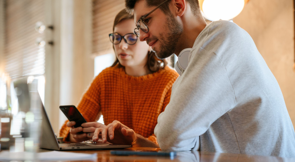 Kobiety i mężczyźni nier&oacute;wni: dlaczego Polska zostaje w tyle i ile jeszcze czekamy na r&oacute;wność? 2