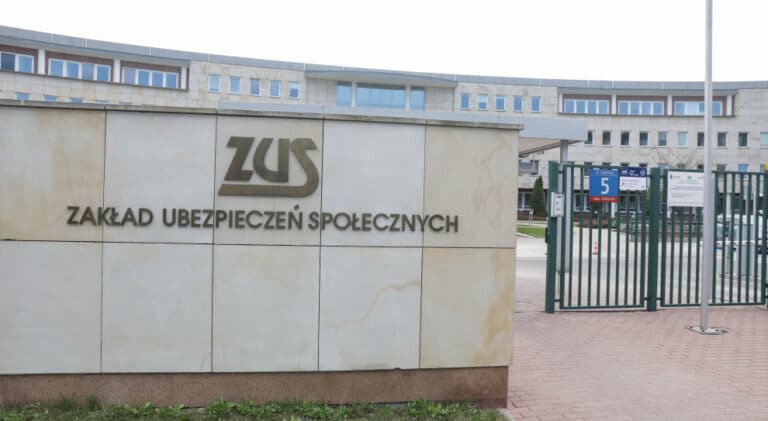 ZUS zaskakuje: Nietypowe pisma mogą zagrozić Twojej emeryturze