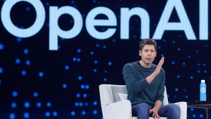 Tw&oacute;rca ChatGPT podwaja zatrudnienie. "Kod czerwony"