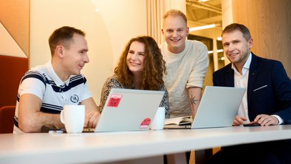 Globalna firma zaprasza na staż. Ruszyła 12. edycja programu &bdquo;Za dobrą karierę&rdquo; 