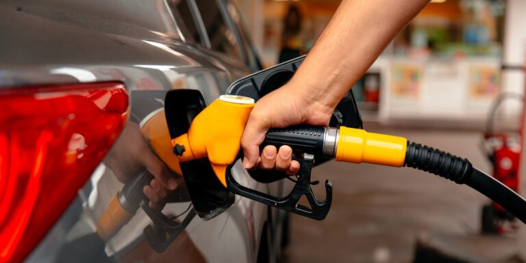 Ceny paliw 22 kwietnia: Minister Energii ogłasza nowe maksima