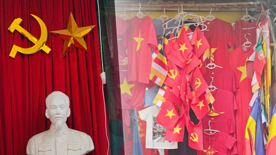 Komunistyczne symbole widać wszędzie