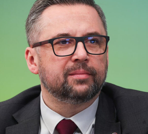 Politechnika Wrocławska liderem w przyciąganiu zagranicznych student&oacute;w. Rekordowy&hellip;