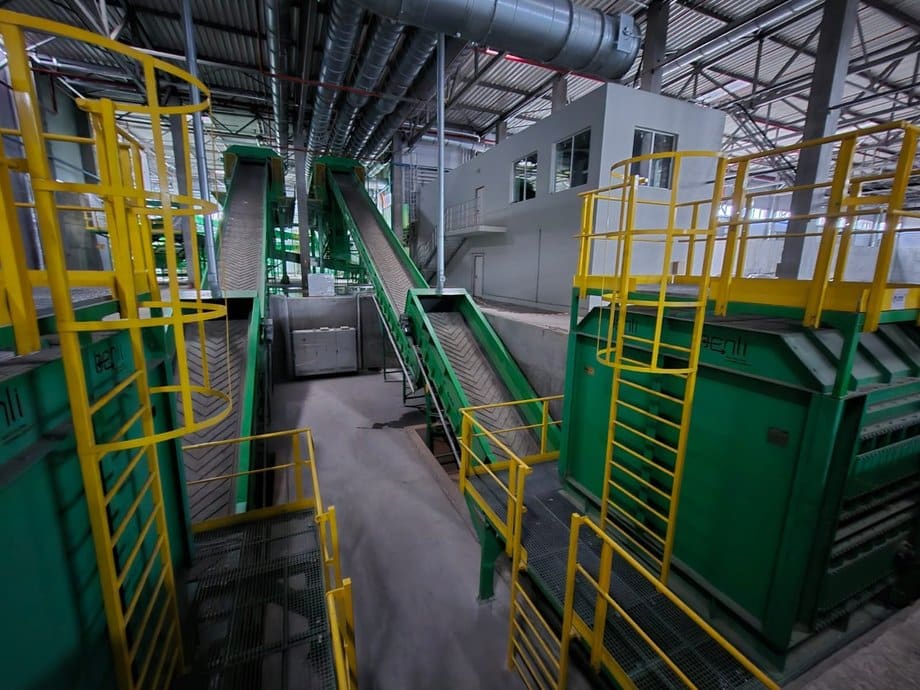 Wnętrze wybudowanego przez Control Process zakładu we Lwowie