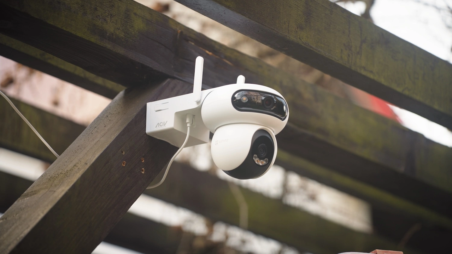 Jedna kamera, mn&oacute;stwo możliwości: zainstaluj ją w mgnieniu oka 18