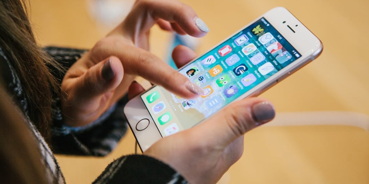 Co kryje iPhone od Apple? 5 funkcji, o kt&oacute;rych mogłeś nie wiedzieć | Zdjęcie ilustracyjne