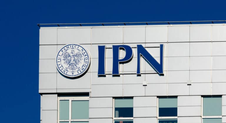 IPN ogłasza finał: 10 kandydatów walczy o fotel prezesa