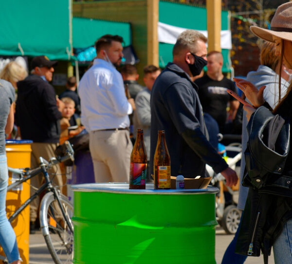 Odkryj maj&oacute;wkową lukę: Jak pracownicy sprytnie wykorzystują czas&hellip;