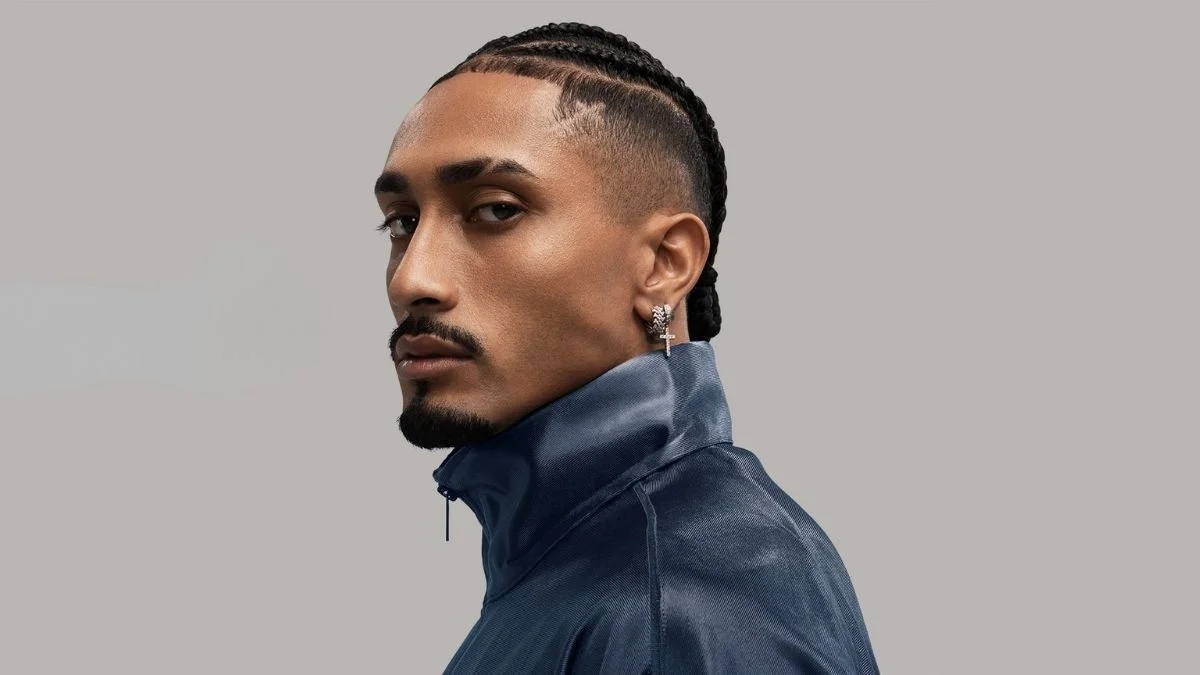 Realme zdobywa serca fan&oacute;w z Barceloną &ndash; piłkarz wspiera promocję smartfon&oacute;w 2