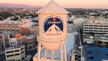 Przejęcie właściciela TVN. Firmy z Bliskiego Wschodu chcą wkroczyć do gry