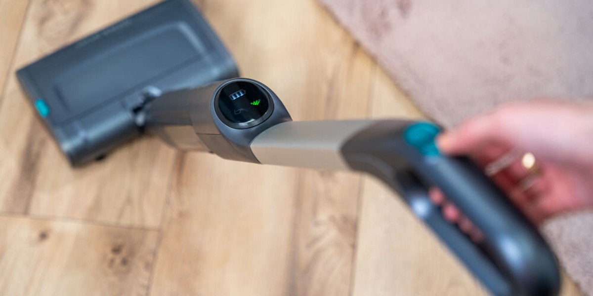 Czyste podłogi w kilka chwil &ndash; poznaj najlepsze mopy elektryczne