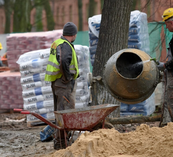 GUS ujawnia: Realne zarobki Polak&oacute;w odbiegają od średniej&hellip;