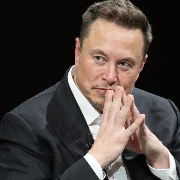 SpaceX i Cursor łączą siły: Nowa&hellip;