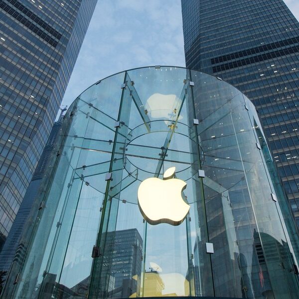 MacBooki wygrywają z Windows: firmy uciekają&hellip;